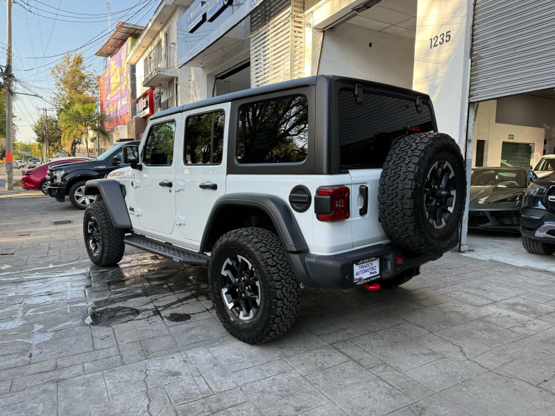Jeep Wrangler Rubicon 2024