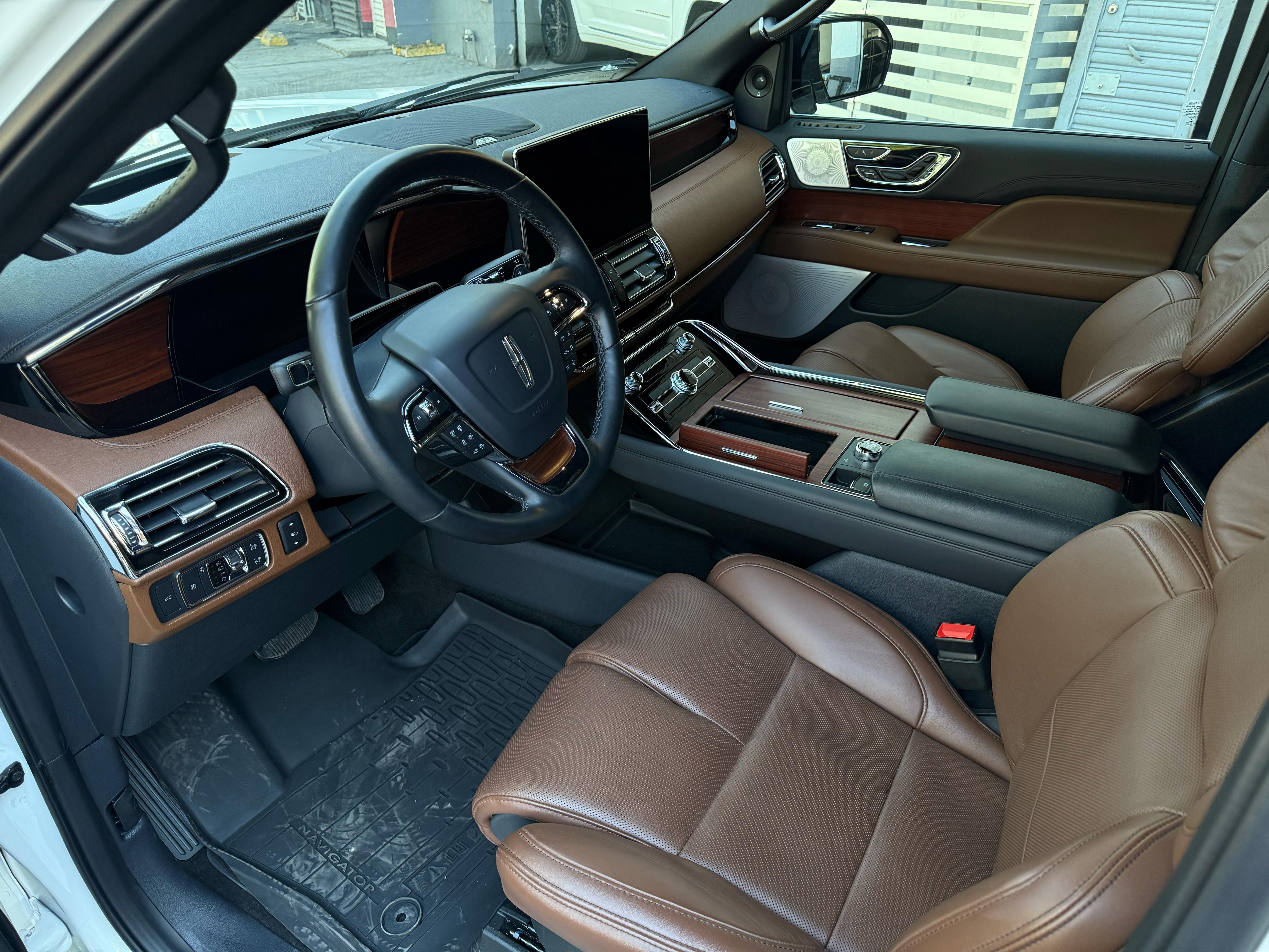 Lincoln Navigator Larga Reserve 2023