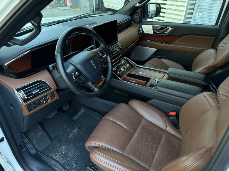 Lincoln Navigator Larga Reserve 2023