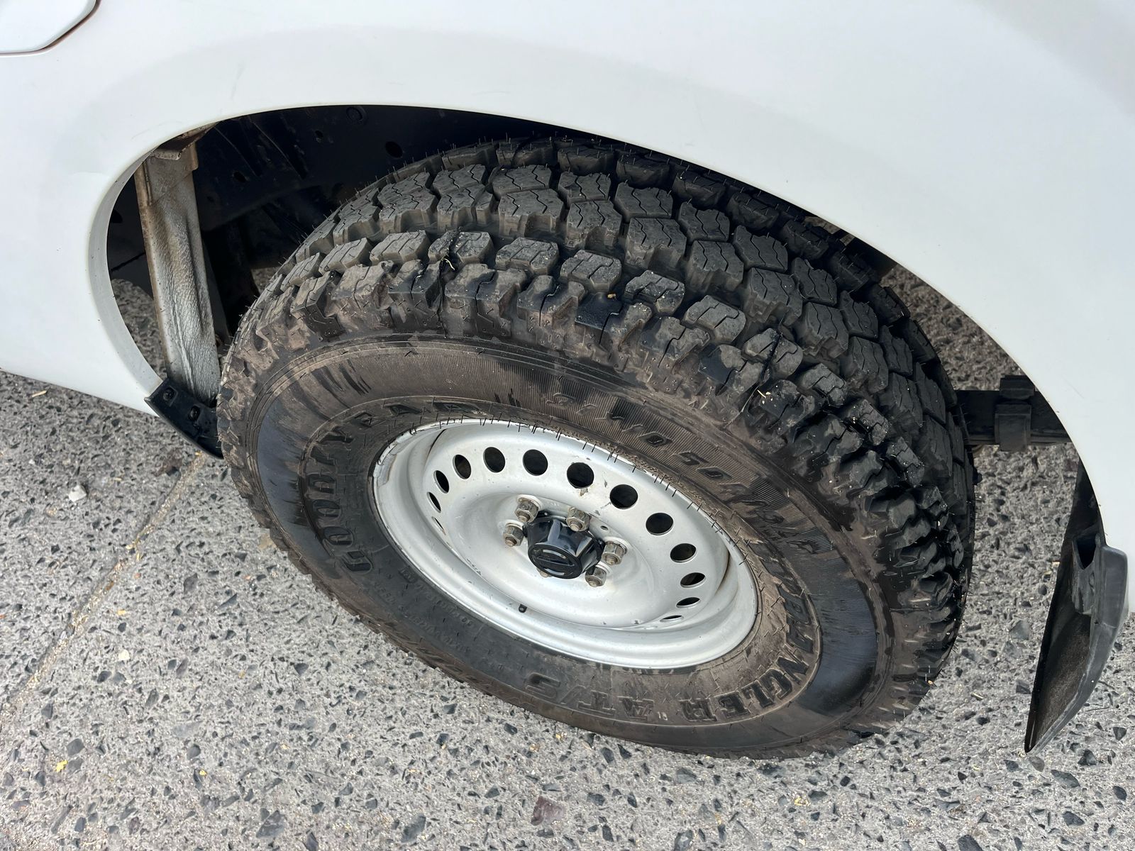 Nissan Np300 aire 2019