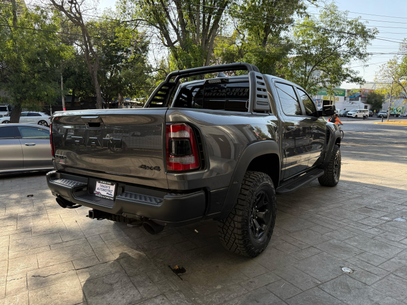 Dodge Ram 2500 V8 trx 2022