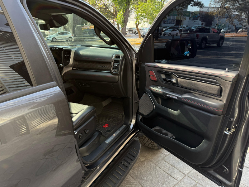 Dodge Ram 2500 V8 trx 2022