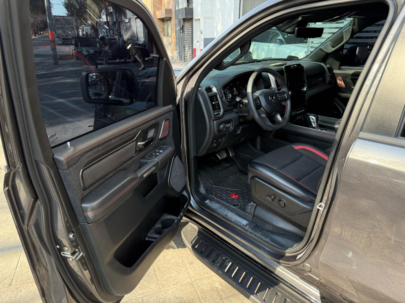 Dodge Ram 2500 V8 trx 2022