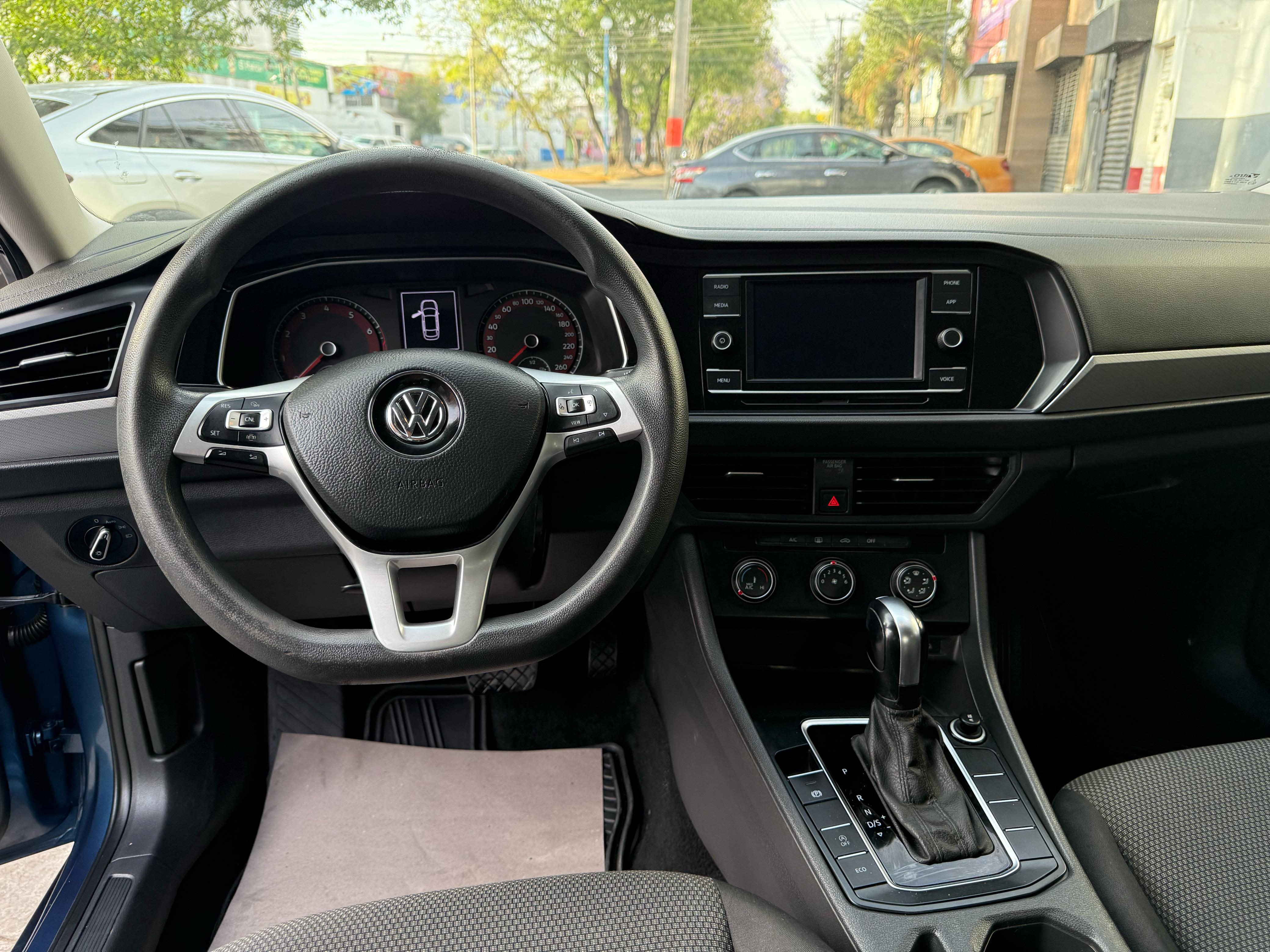 Volkswagen Jetta Trendline 2021