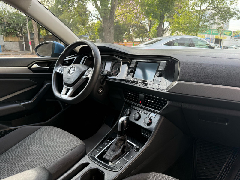 Volkswagen Jetta Trendline 2021