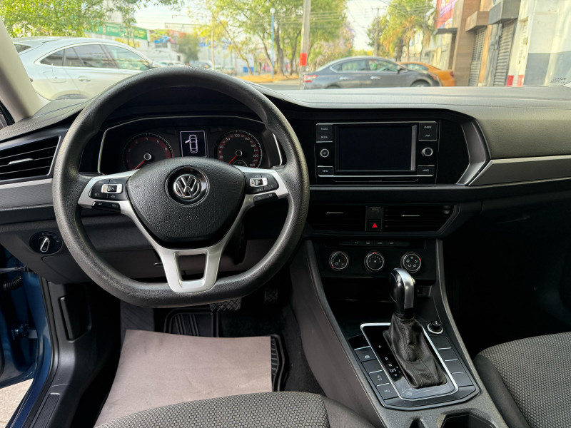 Volkswagen Jetta Trendline 2021