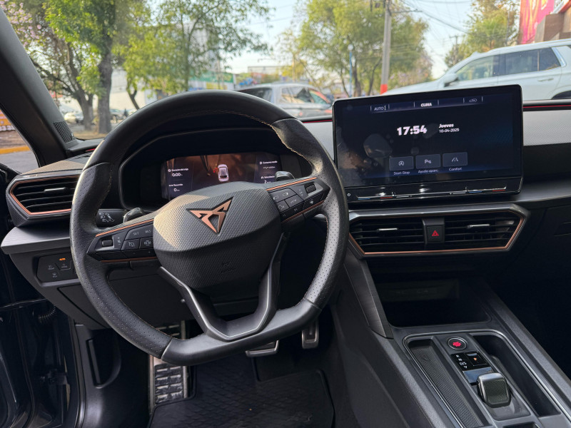 Cupra León 300HP 2023