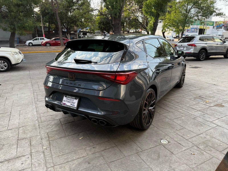Cupra León 300HP 2023