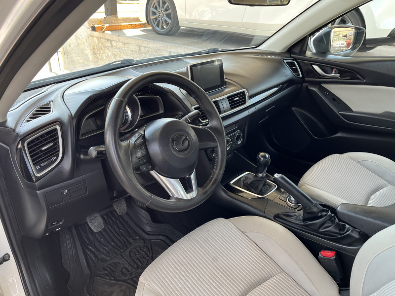 Mazda Mazda 3 i Touring 2014