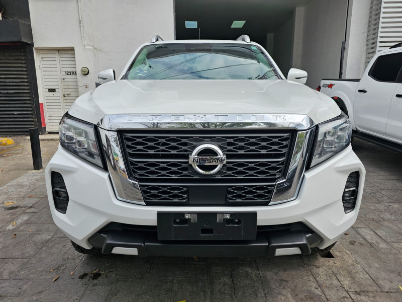Nissan Frontier LE PLATINIUM DIESEL 4X4 2021