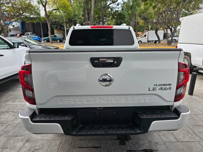 Nissan Frontier LE PLATINIUM DIESEL 4X4 2021