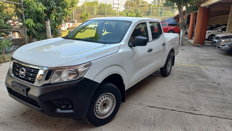 Nissan Np300 DOB. CAB. SE 2020