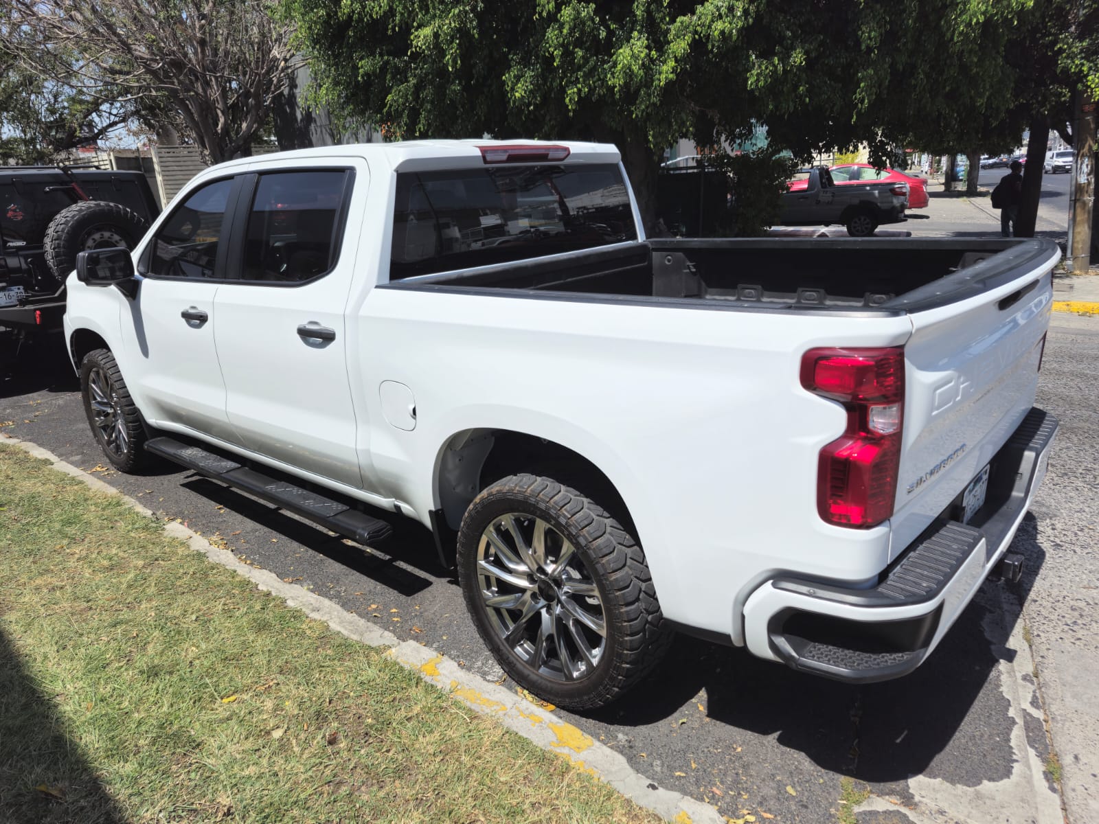 Chevrolet Silverado V6 SILVERADO CREW CAB 4X4 2021