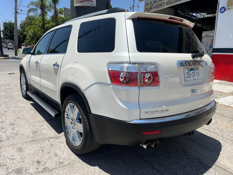GMC Acadia 7pasajeros 2010