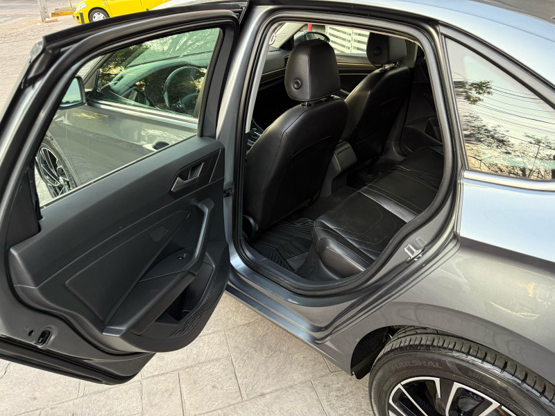 Volkswagen Jetta Higline 2019