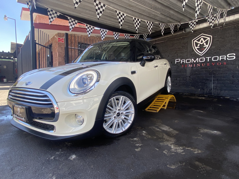 Mini Mini Cooper Chili 2017