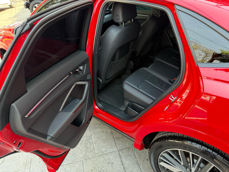 Audi Q3 sport back 2024