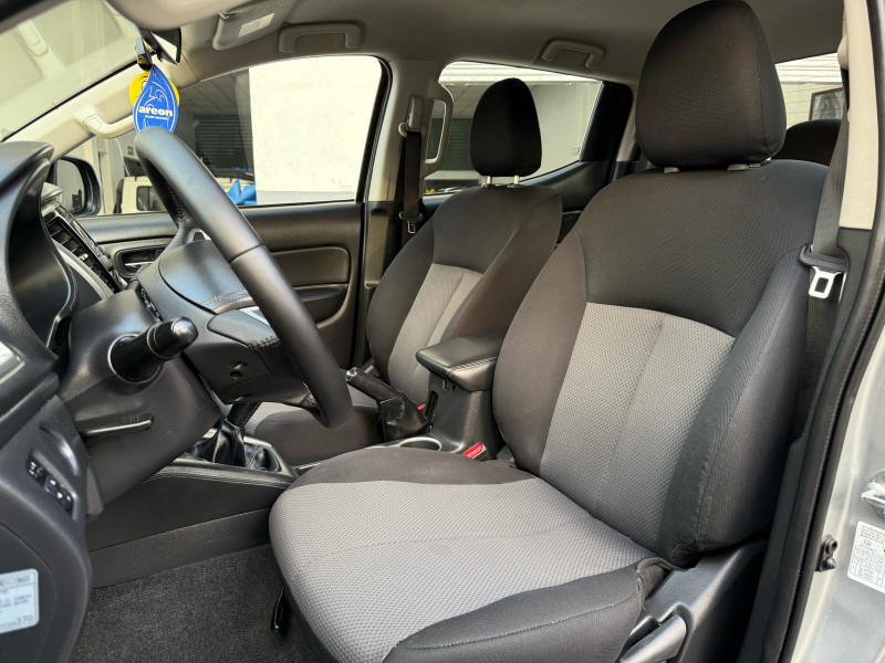 Mitsubishi L200 4 puertas 2021