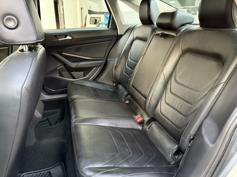 Volkswagen Jetta Higline 2019