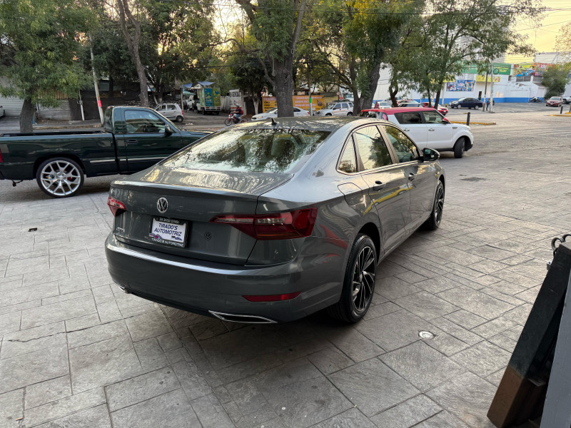 Volkswagen Jetta Higline 2019