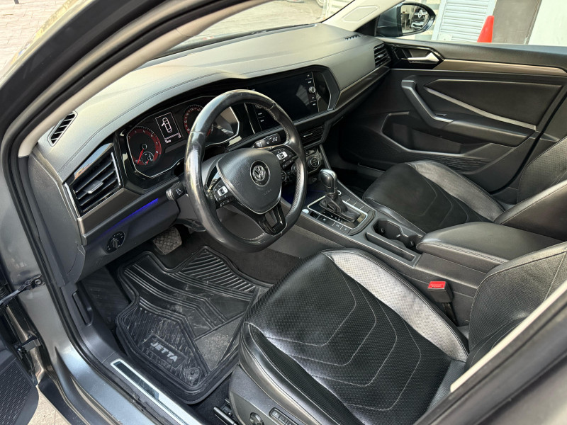 Volkswagen Jetta Higline 2019