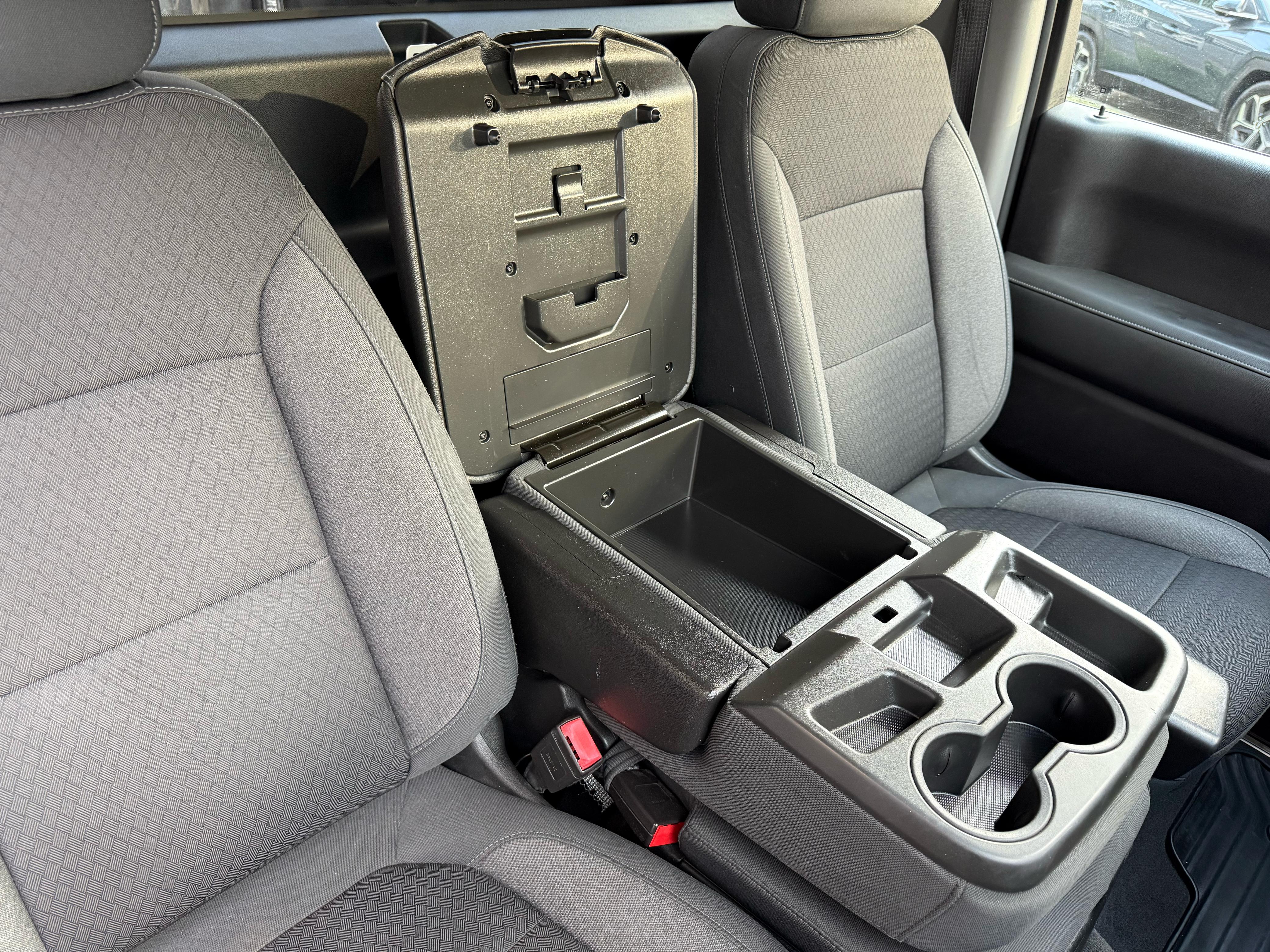 Chevrolet Cheyenne CAB SENC. 4X4 RIN 24" 2020