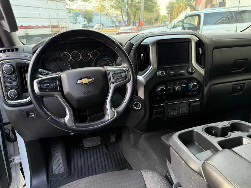 Chevrolet Cheyenne CAB SENC. 4X4 RIN 24" 2020