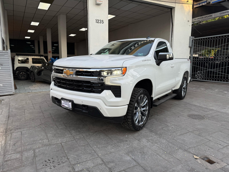Chevrolet Cheyenne LT CAB SENCILLA EQUIPO 2024