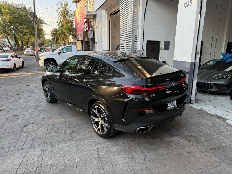 BMW X6 50i M 2021