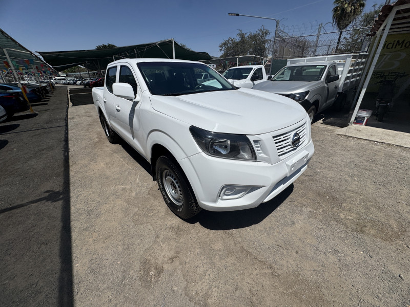 Nissan Np300 DOBLE CABINA S 2020