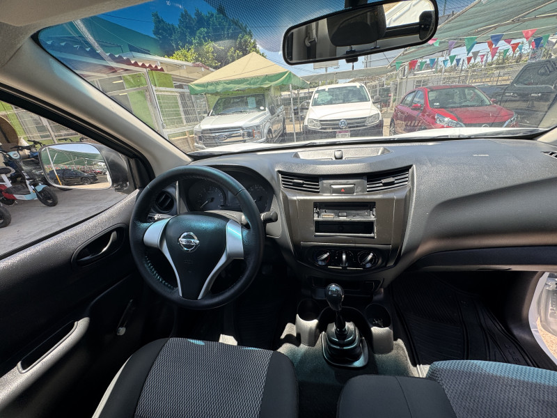 Nissan Np300 PICK UP 2019
