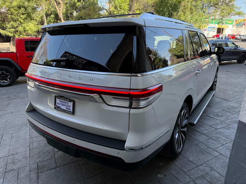 Lincoln Navigator Larga Reserve 2023