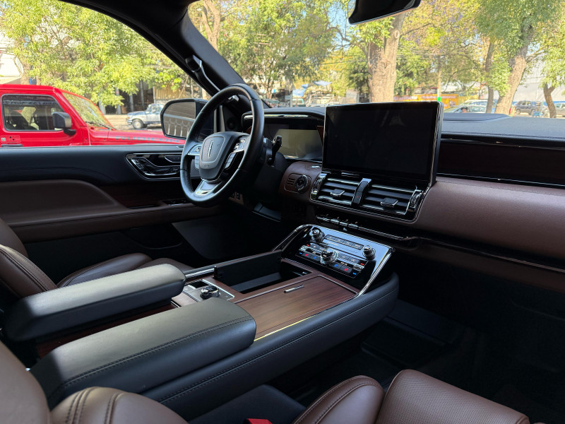 Lincoln Navigator Larga Reserve 2023
