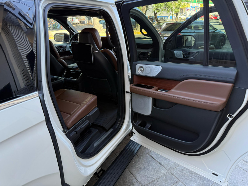 Lincoln Navigator Larga Reserve 2023