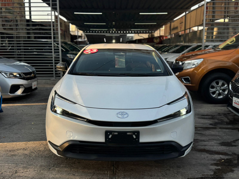 Toyota Prius 18 BASE HIBRIDO 2023