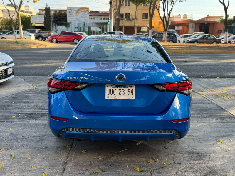 Nissan Sentra Advance 2023