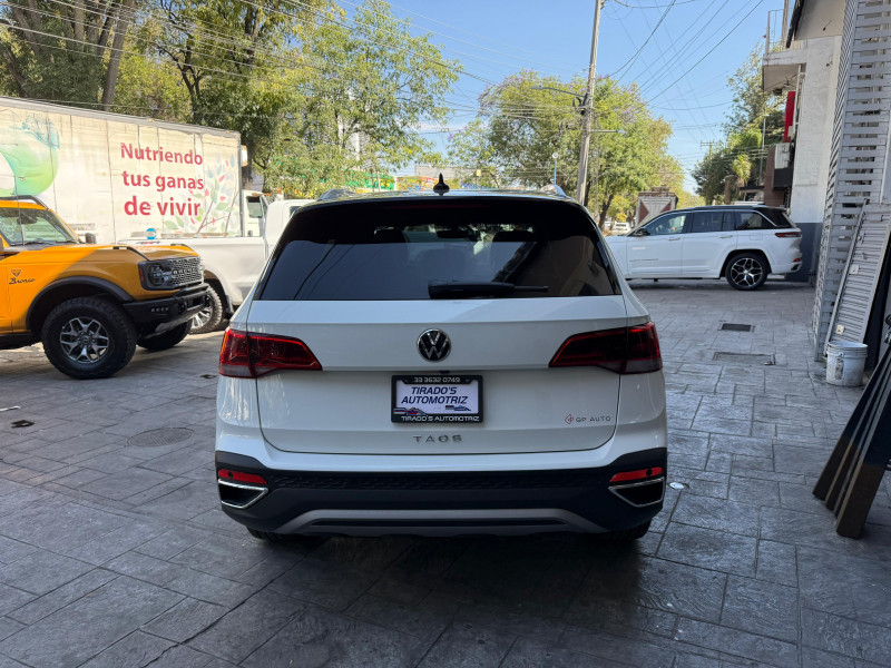 Volkswagen Taos higline 2024