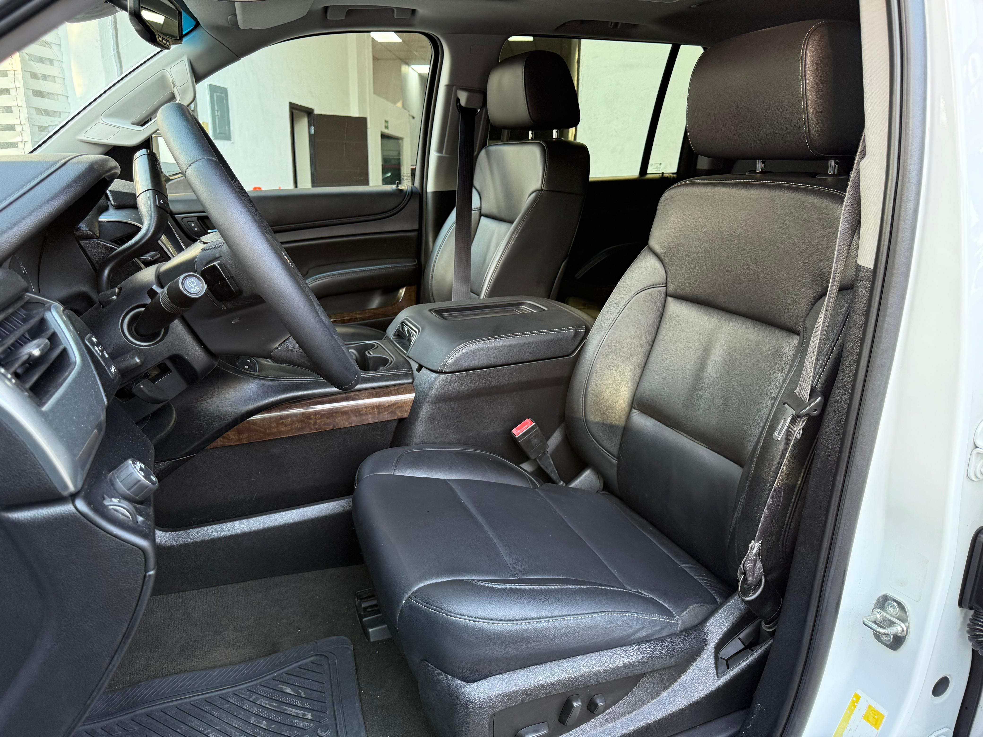 Chevrolet Suburban LT 2015