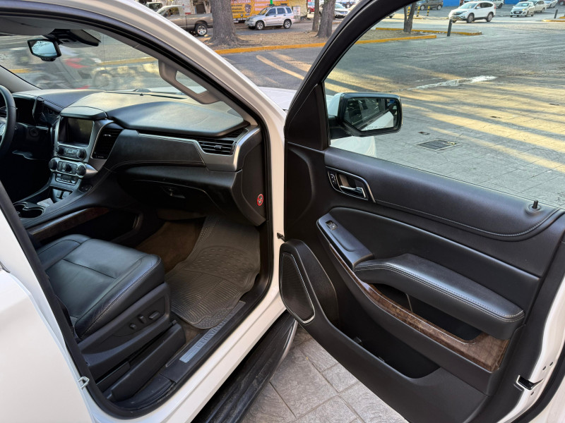 Chevrolet Suburban LT 2015