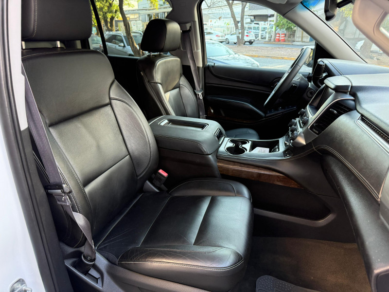 Chevrolet Suburban LT 2015