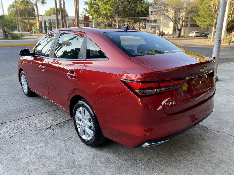 Chevrolet Aveo LT 2024