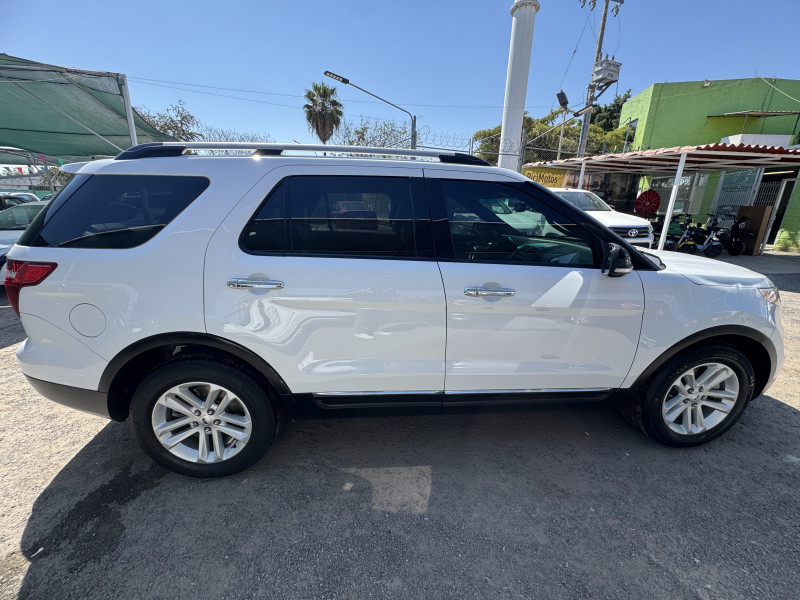 Ford Explorer XLT 2015