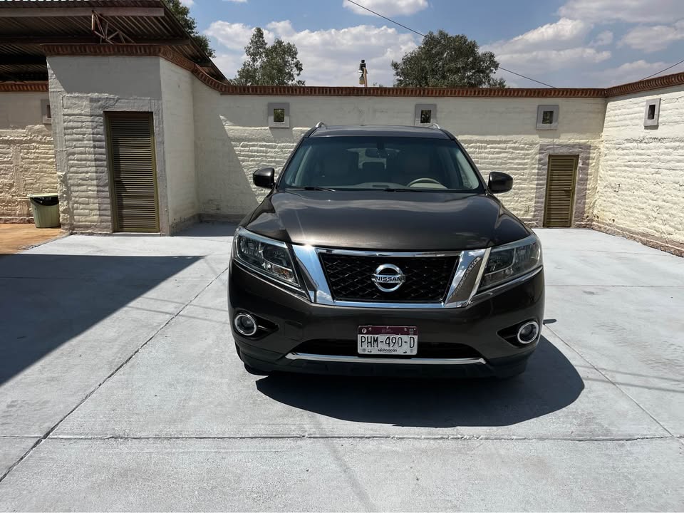 Nissan Pathfinder Advance 2016
