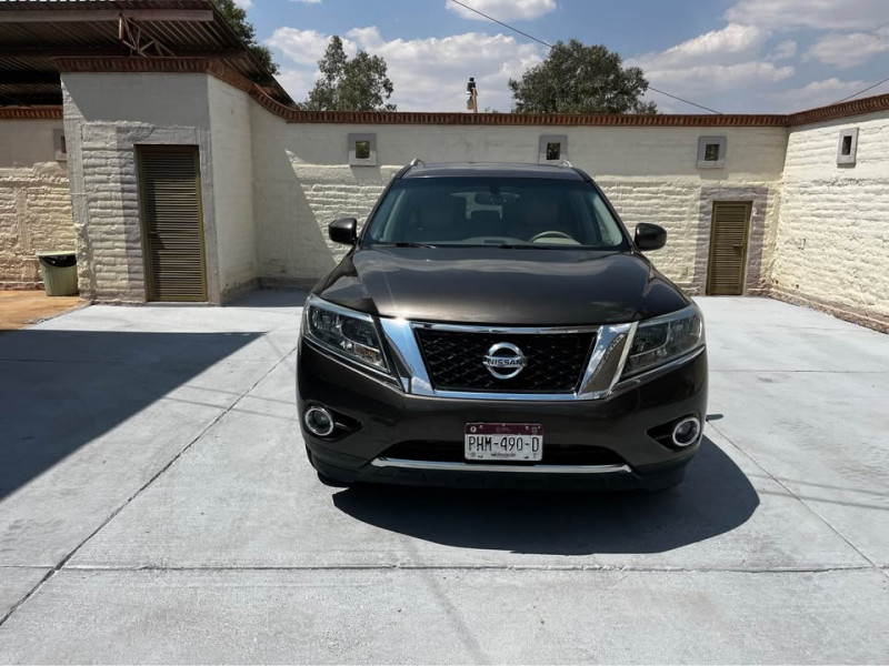 Nissan Pathfinder Advance 2016