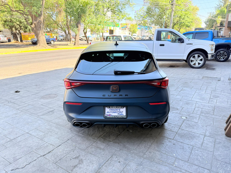 Cupra León 300HP 2023