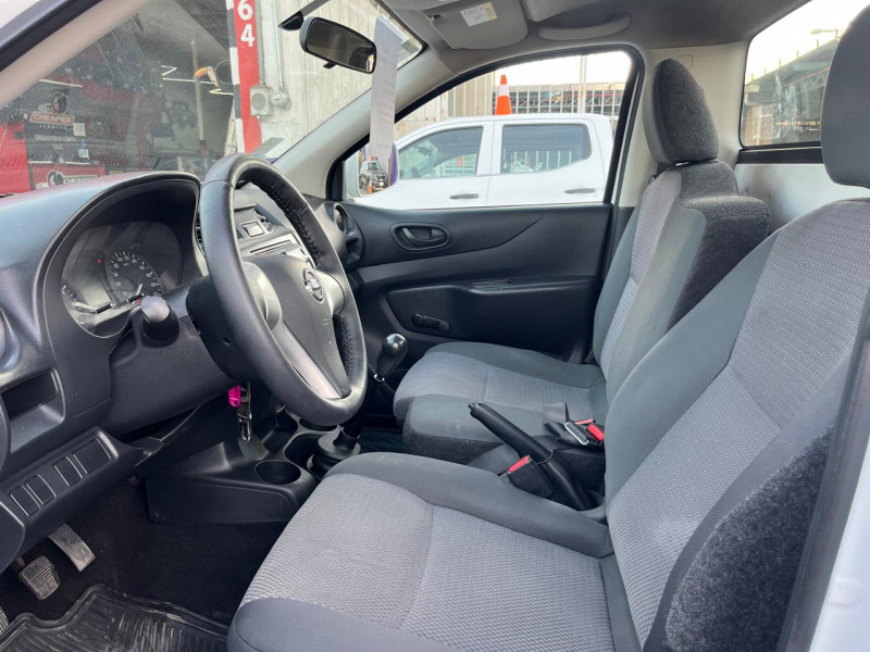 Nissan Np300 CABINA SENCILLA 2019