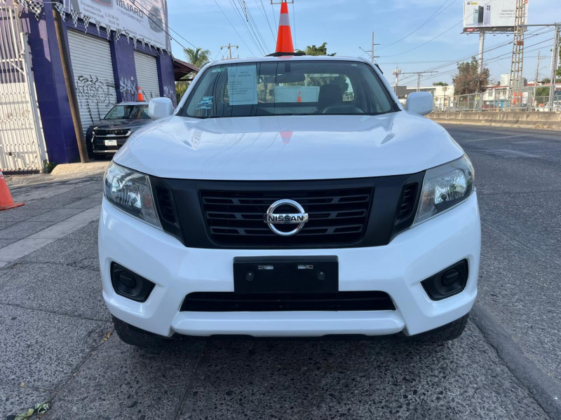 Nissan Np300 CABINA SENCILLA 2019