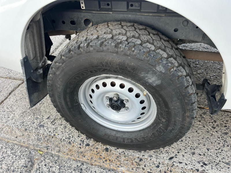 Nissan Np300 CABINA SENCILLA 2019
