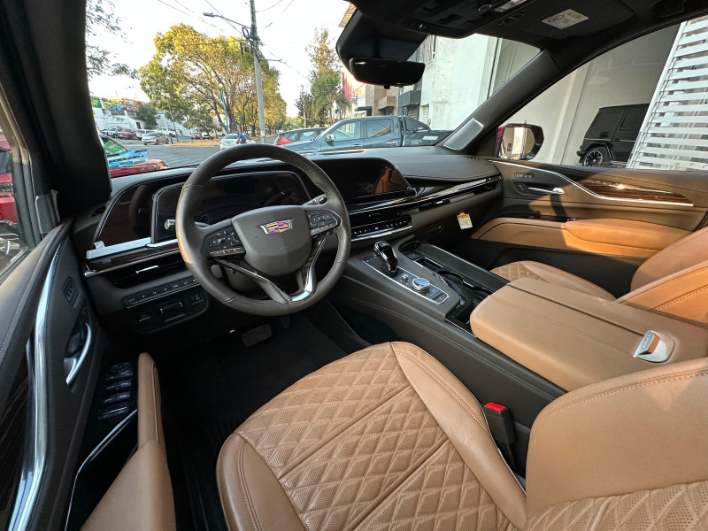 Cadillac Escalade CORTA PLATINIOM 2023