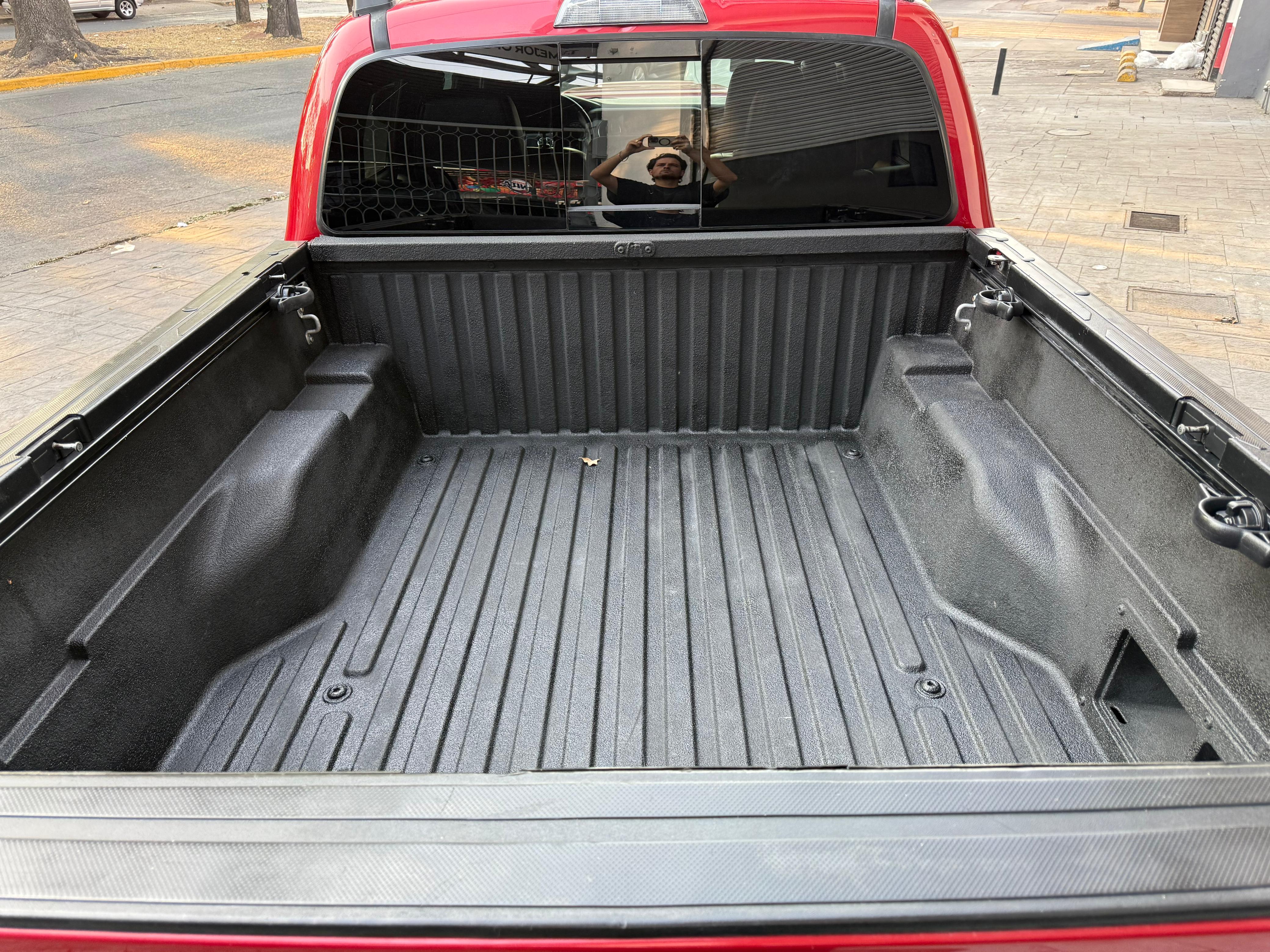 Toyota Tacoma EDICION ESPECIAL 4X4 2019